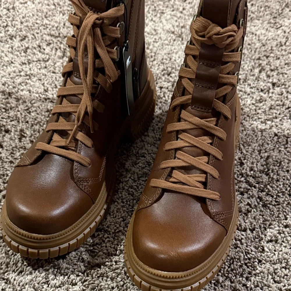 SOREL Brown Womens Waterproof Boots, Size 10, Brand New in Box! 🤎🖤 - Picture 2 of 5